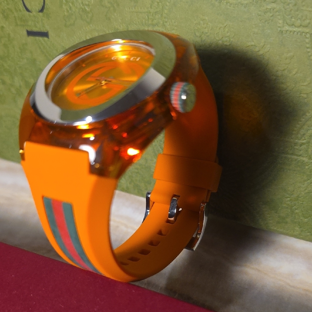 Gucci Men's Vibrant Orange Watch - Picture 8 of 8